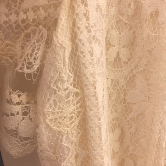 Ivory lace blouse size L - Picture 5 of 6